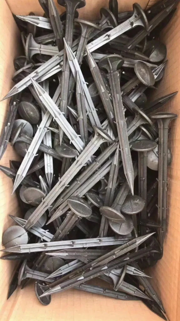 Plastic Weed Mat Peg